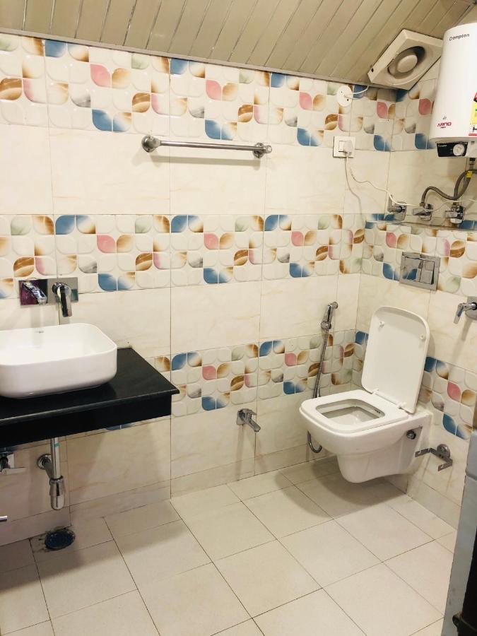 Valley Crown B&B Shimla Bagian luar foto