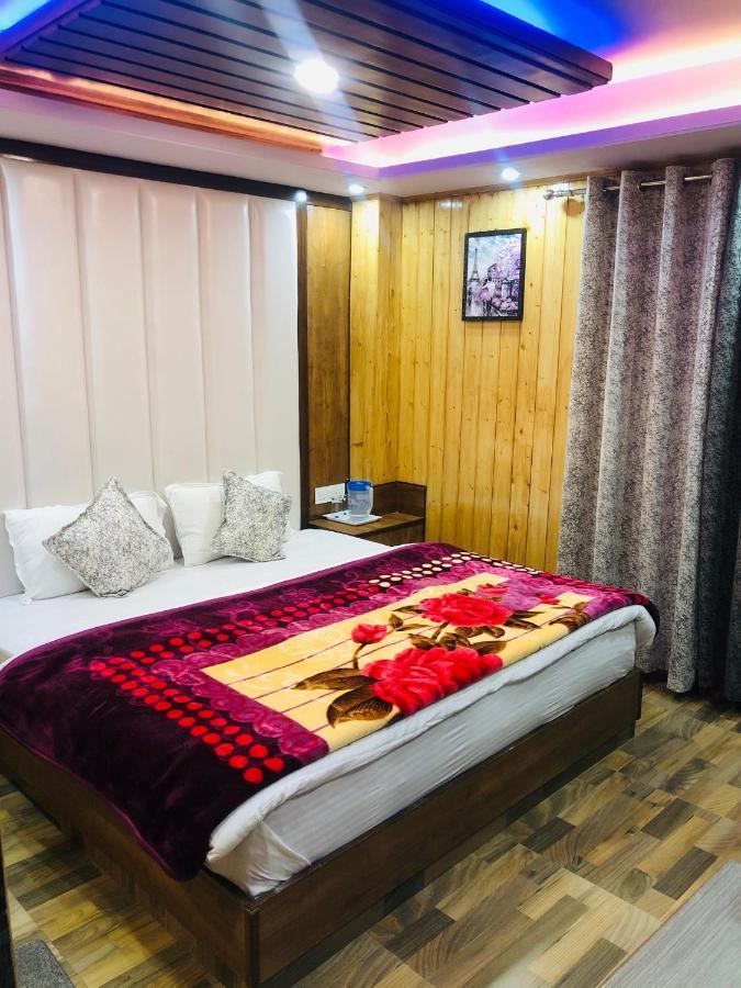 Valley Crown B&B Shimla Bagian luar foto