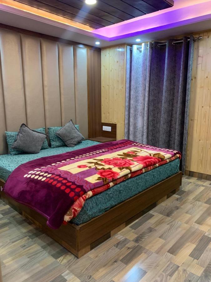 Valley Crown B&B Shimla Bagian luar foto