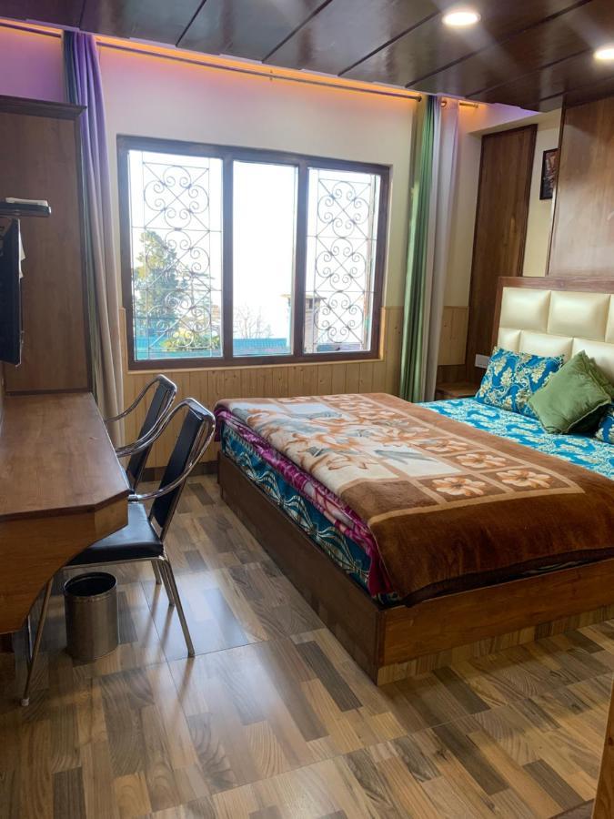 Valley Crown B&B Shimla Bagian luar foto
