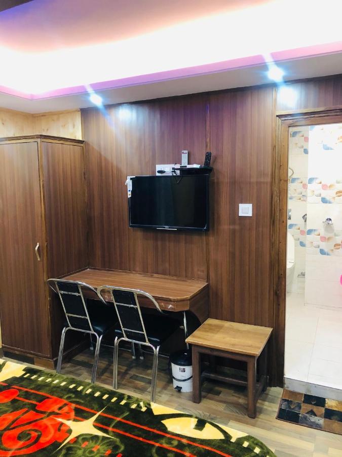Valley Crown B&B Shimla Bagian luar foto